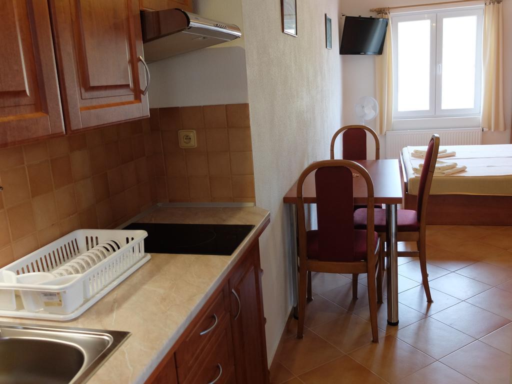 Apartments Sunce Brna Room photo
